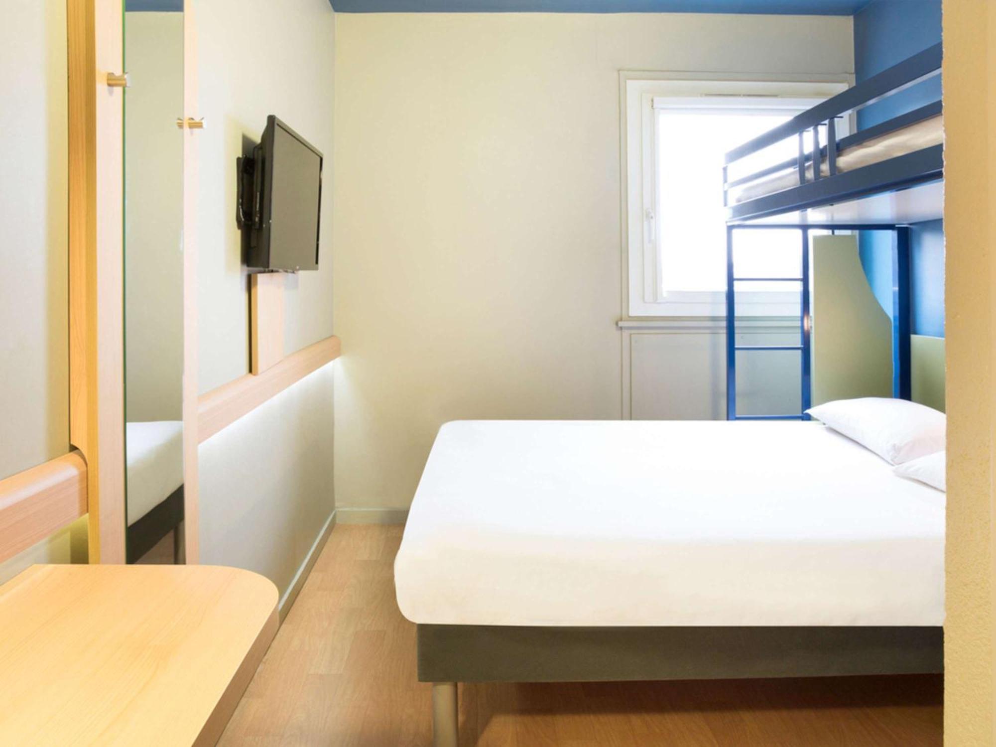 Ibis Budget Thonon Les Bains Екстер'єр фото