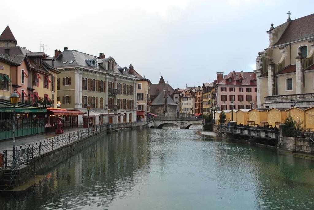 Ibis Budget Thonon Les Bains Екстер'єр фото