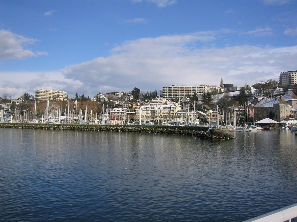 Ibis Budget Thonon Les Bains Екстер'єр фото