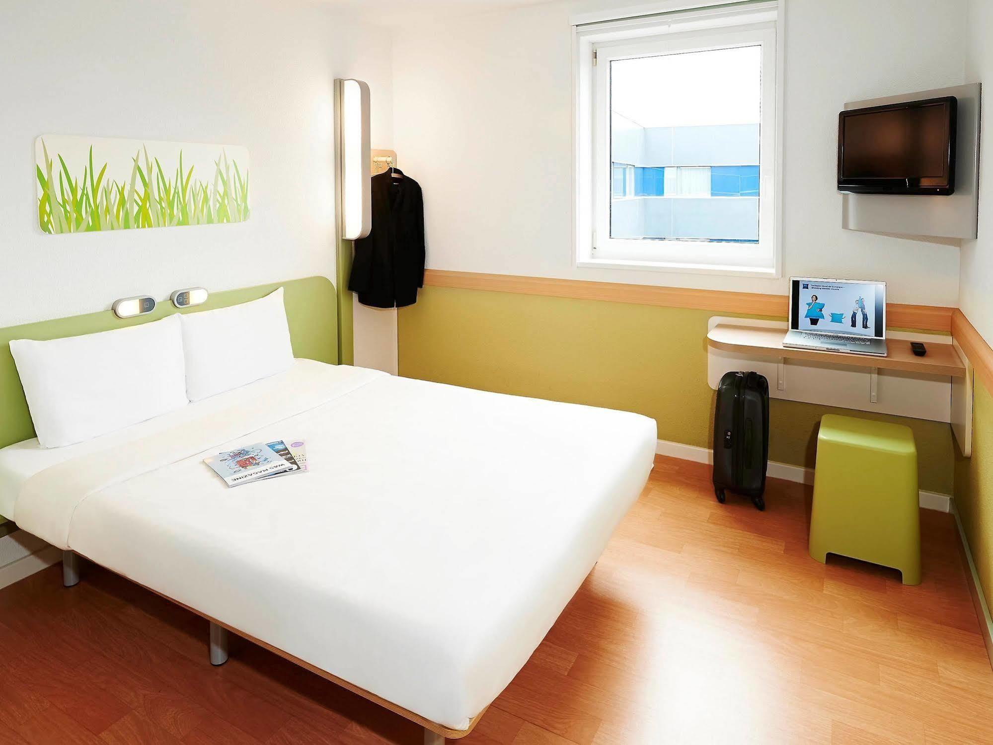 Ibis Budget Thonon Les Bains Екстер'єр фото